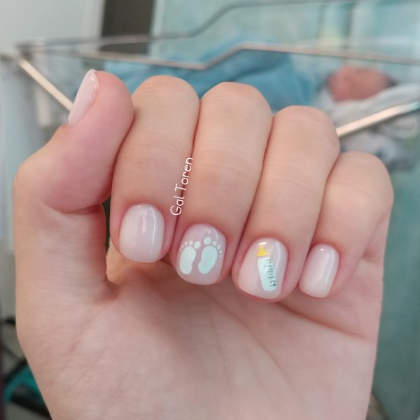 בייבי בום GoldNails